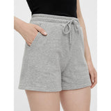 PIECES Damen-Sweatshorts „PCCHILLI SUMMER“ Shorts Light Grey Melange