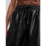 PIECES PIECES X DITTE ESTRUP PCASTRID HW SHORTS Restudsalg Black