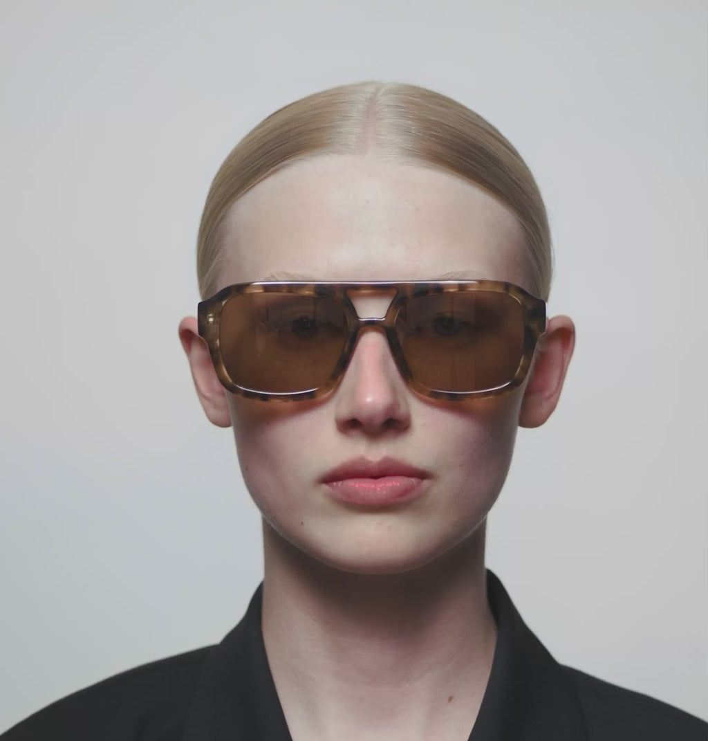 A. KJÆRBEDE A.Kjærbede Sonnenbrille Kaya Sunglasses Coquina